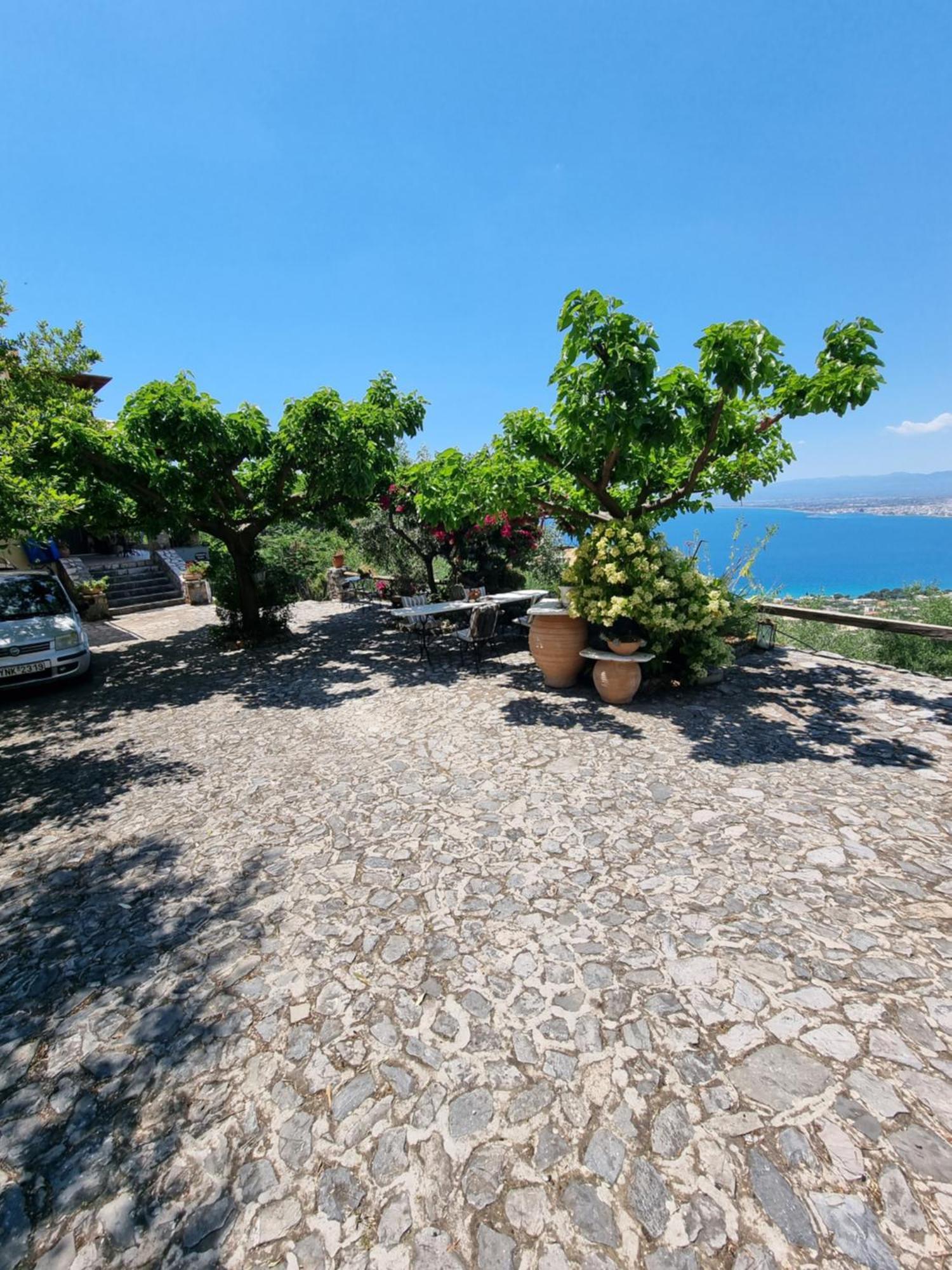 Unique View Apartment Kalamata Exteriör bild